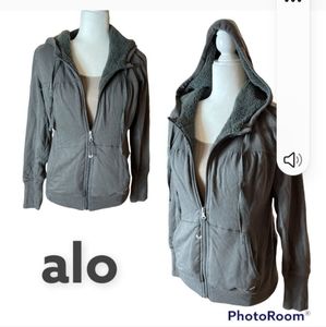 Alo Yoga women’s gray hoodie zip jacket Size M